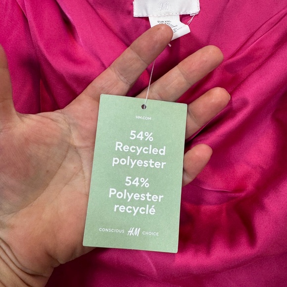 H&M Crop Top Womens Size XXL Fuschia Pink Satin Feminine Barbie Y2K Whimsigoth - Picture 3 of 8